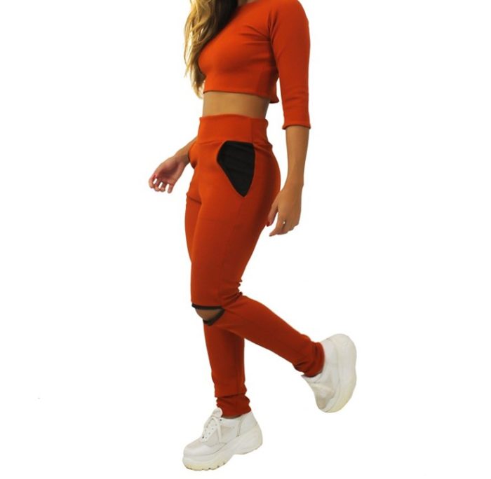 Conjunto Manga 3/4 Gola Calça Detalhe Joelho